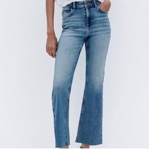 Zara ankle flare jeans, ankle bootcut jeans, like new zara jeans, medium wash